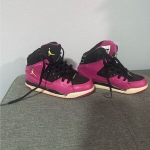 Jordan Kids Sneakers - Black and Pink